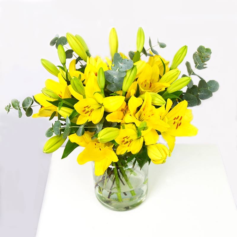 Ramo de lirios Amarillos - 26,90€ : , Naturkenva | Ramos de flores para  regalar