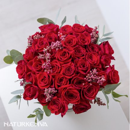 caja de rosas rojas_1