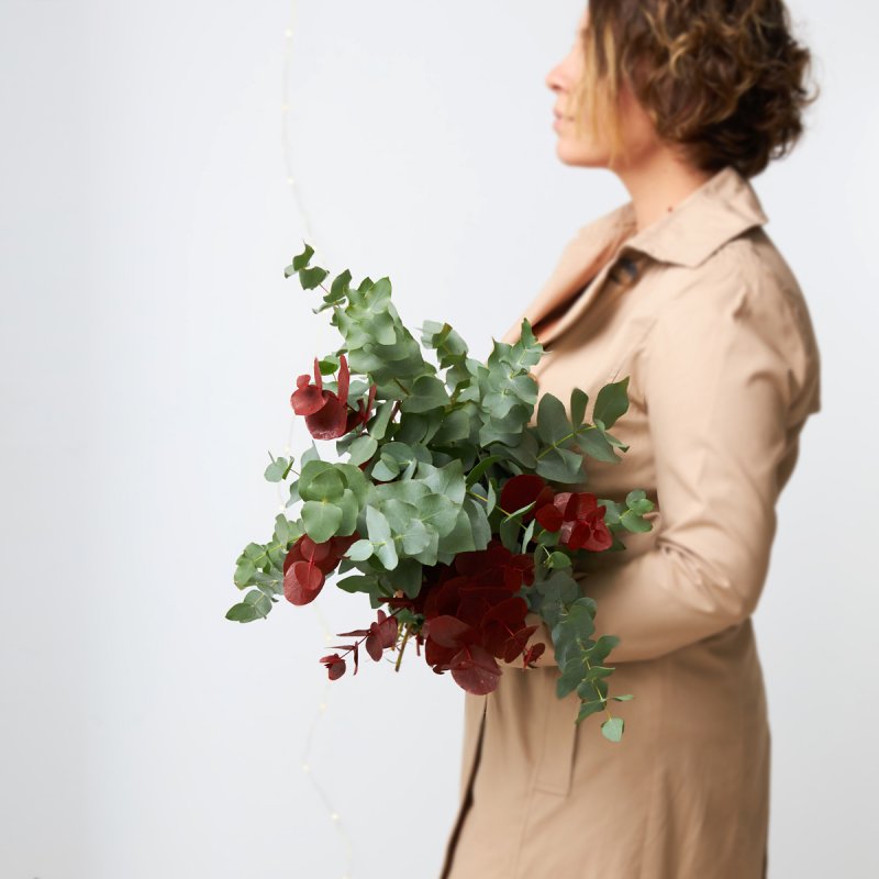 Original Alfabeto canta Ramo de Eucalipto rojo y verde - 26,90€ : , Naturkenva | Ramos de flores para regalar Original Alfabeto canta Ramo de Eucalipto rojo y verde - 26,90€ : , Naturkenva | Ramos de flores para regalar